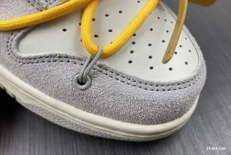 DJ0950-109 O-W Low Nike 39 Dunk Lot 0524